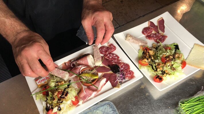 Assiette de charcuterie