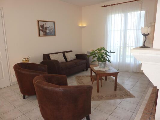 PHOTO11