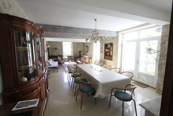 PHOTO3