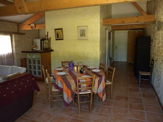 PHOTO1