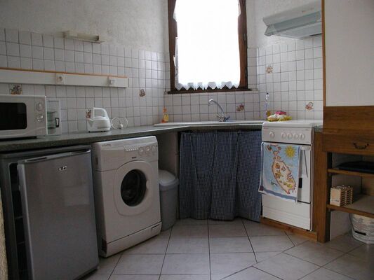 PHOTO3