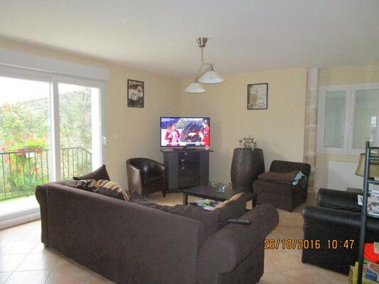 PHOTO8