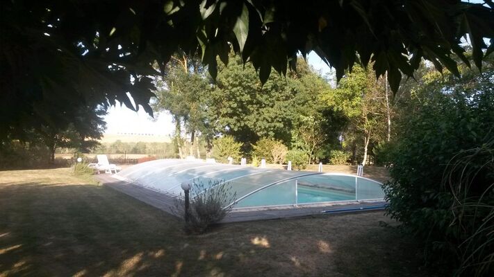 PHOTO2