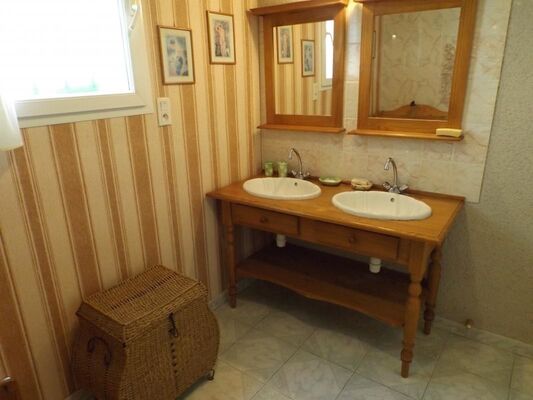 PHOTO11