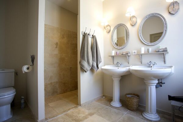 PHOTO7