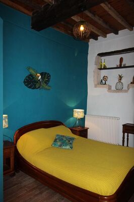 PHOTO12