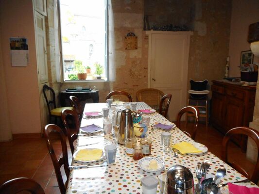 PHOTO1