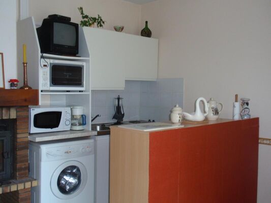 PHOTO3