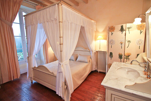 PHOTO8