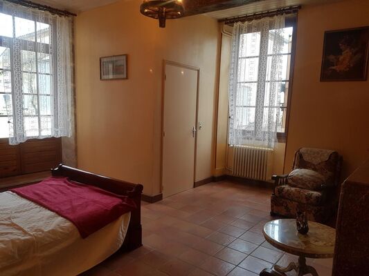 PHOTO3