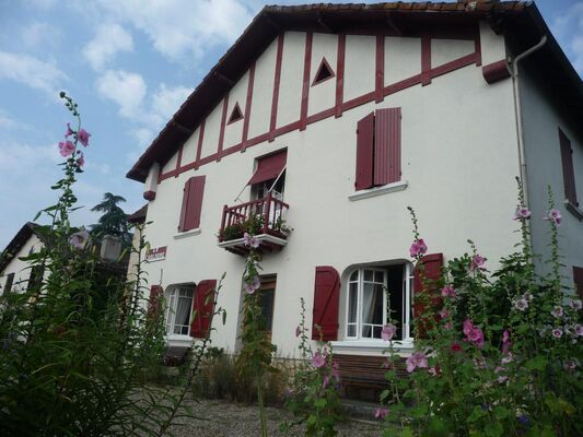 PHOTO1