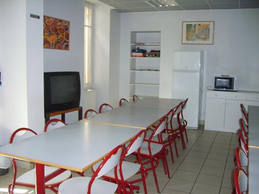 PHOTO3