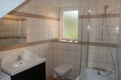 Le Clos des Tuileries sdb < Saint Agnan < Aisne < Picardie