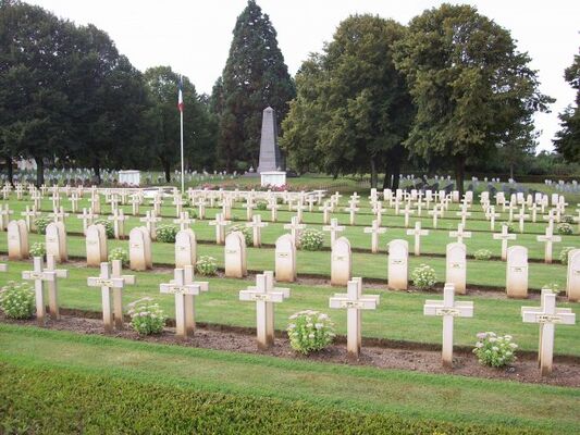 La Désolation < Cimetière Militaire < Flavigny le Petit < Guise < Aisne < Picardie
