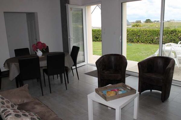 PLOUESCAT JAOUEN Jean salon 2