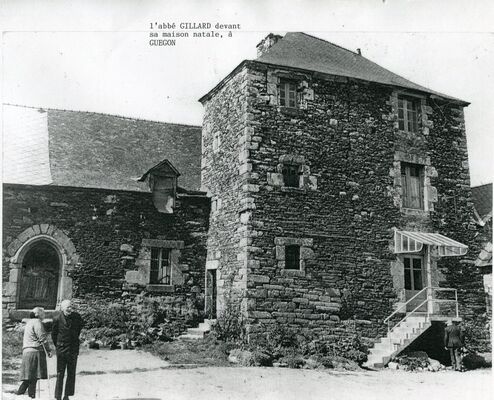 Maison-Abbé-Gillard-Brocéliande-Morbihan-Bretagne