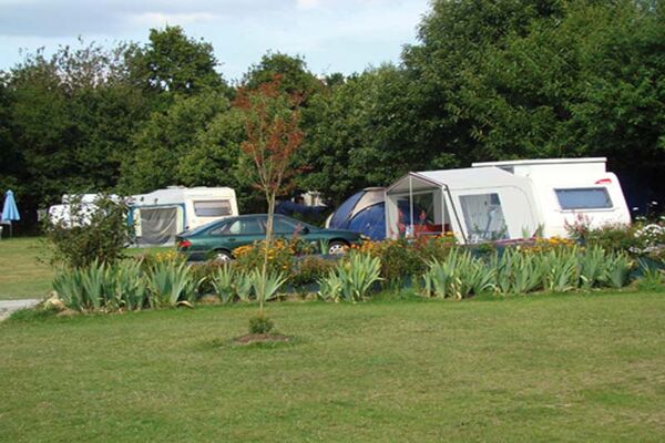 CAMPING LA FONTAINE DU HALLATE