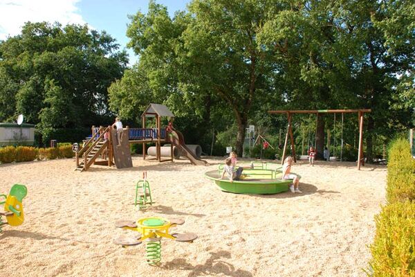 Camping La Blanche Hermine