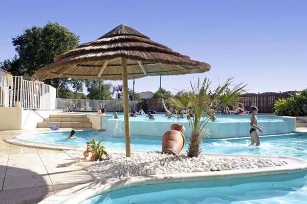 Camping le Port Chéri
