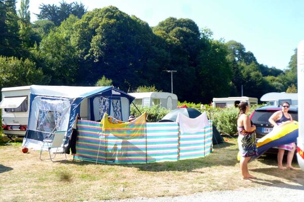 Camping Les Quatre Vaulx