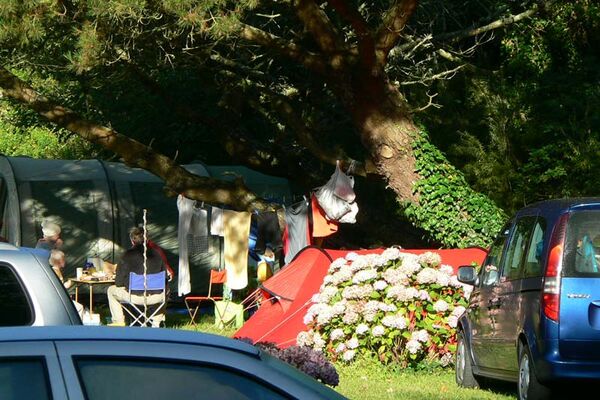Camping Pied à Terre à Loquéran
