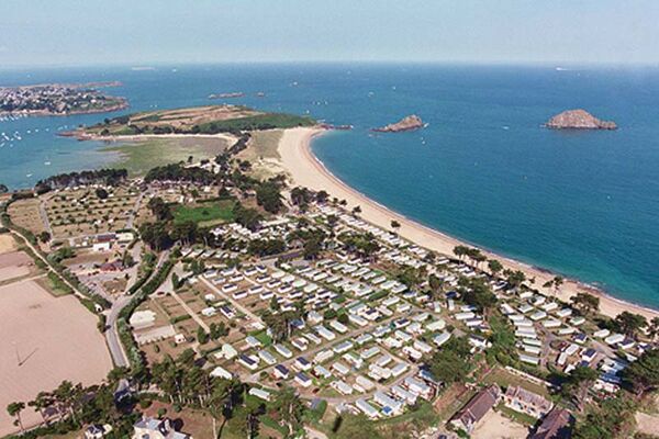 Camping des Chevrets