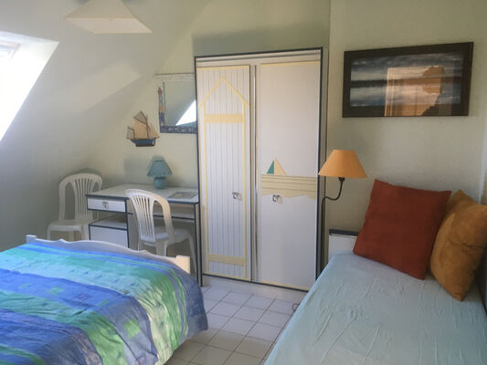 DESCARREGA. Chambre 1. étage avec vue sur îles Chausey.Cancale