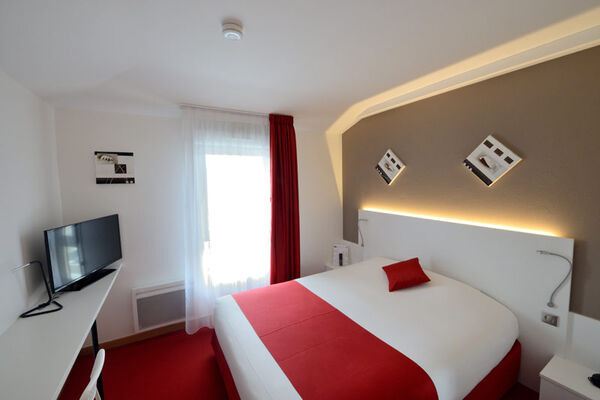 Inter-Hôtel Loval