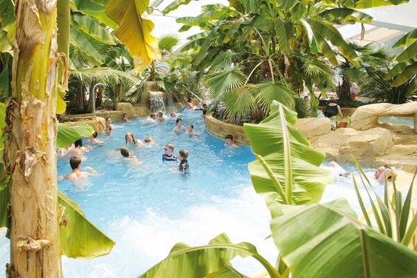 Castels Camping des Ormes, Domaine & Resort