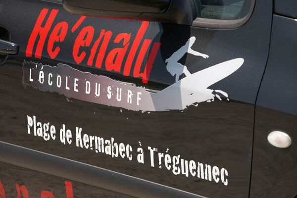 Ecole de Surf He'enalu