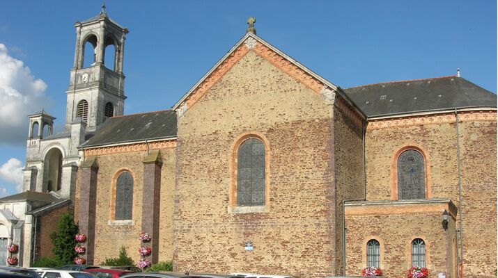 Eglise Montfort sur Meu