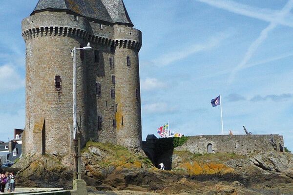Forts de Saint-Malo en kayak de mer