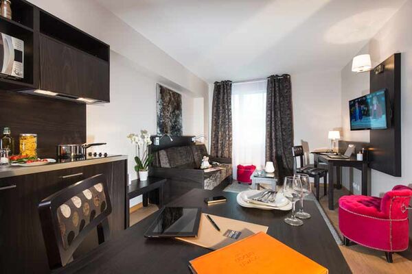 Seven Urban Suites Nantes Centre