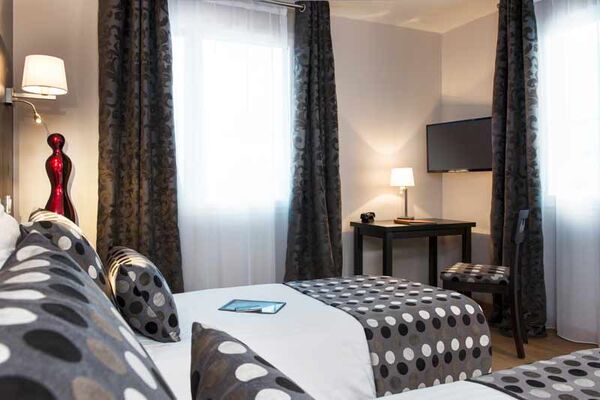 Seven Urban Suites Nantes Centre