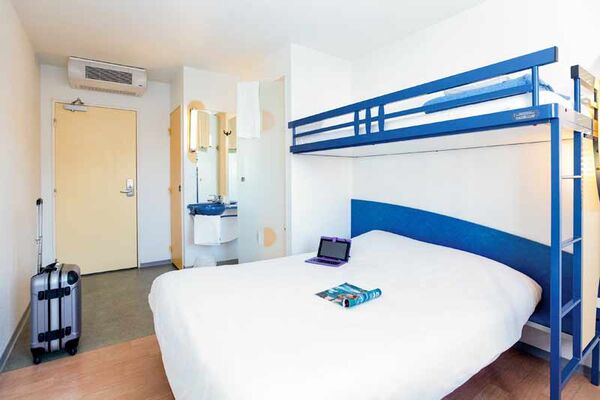 Hôtel Ibis Budget Rennes Route de Saint-Malo