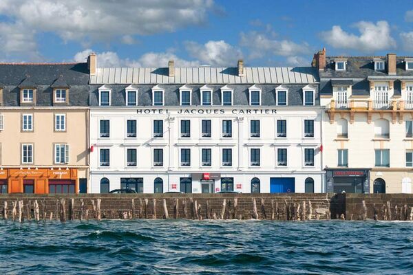 Hôtel Ibis Plage