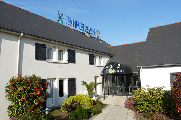 Hôtel Restaurant L'Eskemm