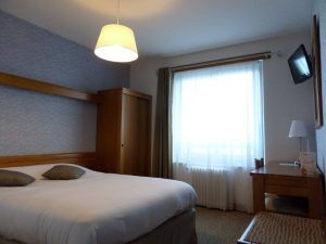 Hotel-les-Tilleus-Dinard-chambre-double-2