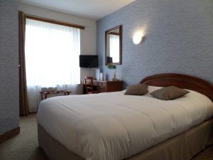 Hotel-les-Tilleus-Dinard-chambre-double