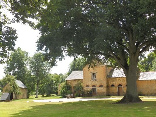 Le-Logis-du-Chateau-Pin-4