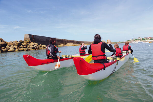 Pirogue aux abords des dunes de Keremma