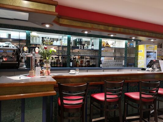 Restaurant-Le-Petit-Breton-3
