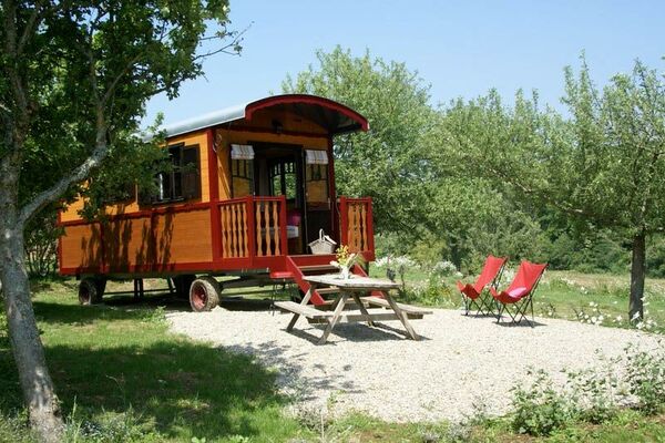 Camping Nature Le Bonheur Côté Pré