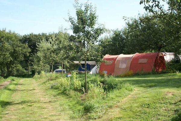 Camping Nature Le Bonheur Côté Pré