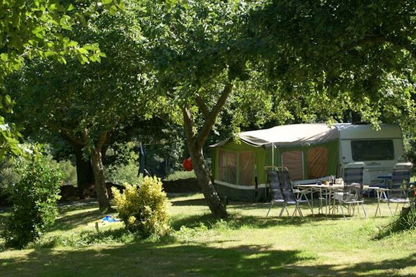 Camping Nature Le Bonheur Côté Pré