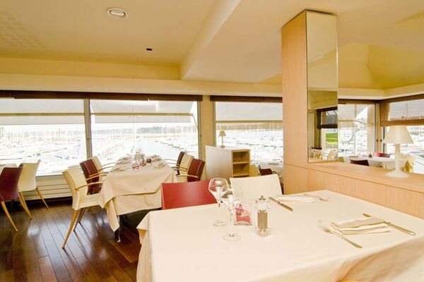 Hôtel Restaurant Au Bon Accueil