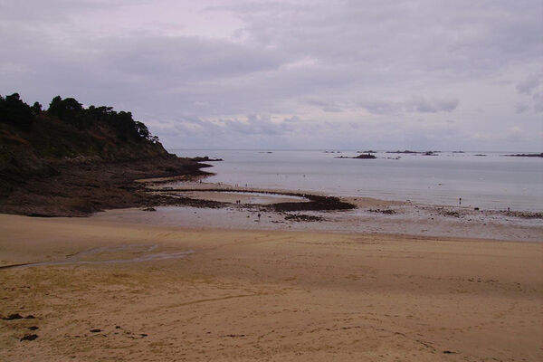Plage de la Fosse aux Vaults
