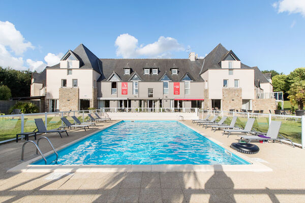 Hôtel des Ormes, Domaine & Resort