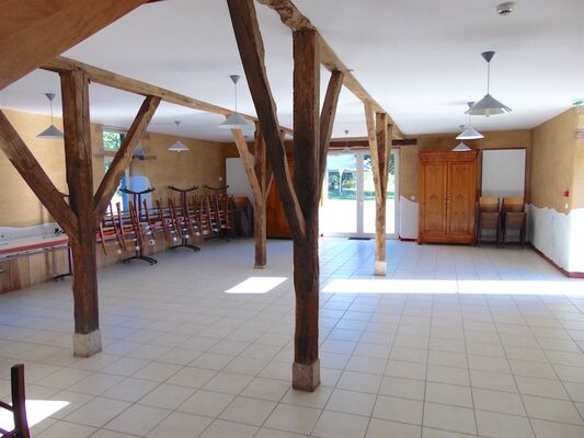 salle_gite_la_besneraye_003