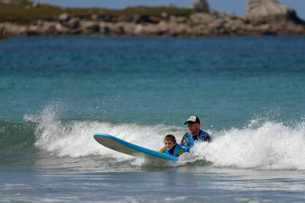 Surfing des Abers